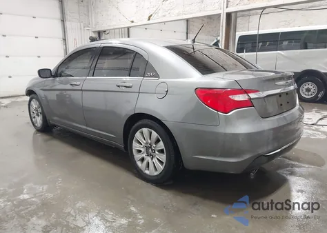 2013 Chrysler 200 Lx из США, поврежденный, VIN 1C3CCBAG6DN737390